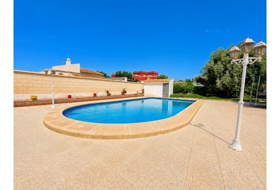 Revente - Villa - Torrevieja - La siesta