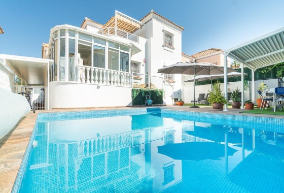Reventa - Chalet - San Miguel de Salinas - Las filipinas
