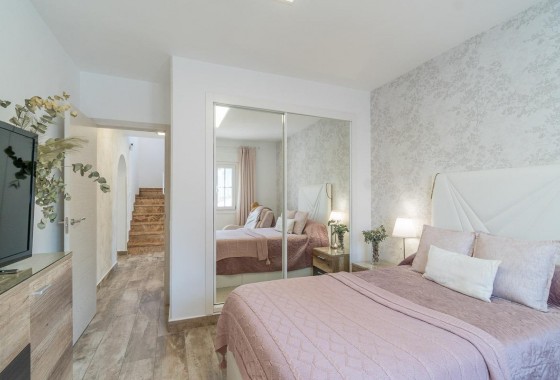 Reventa - Chalet - San Miguel de Salinas - Las filipinas