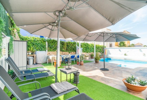 Reventa - Chalet - San Miguel de Salinas - Las filipinas