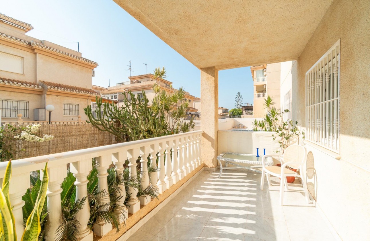 Resale - Apartment / flat - Orihuela Costa - Playa Flamenca