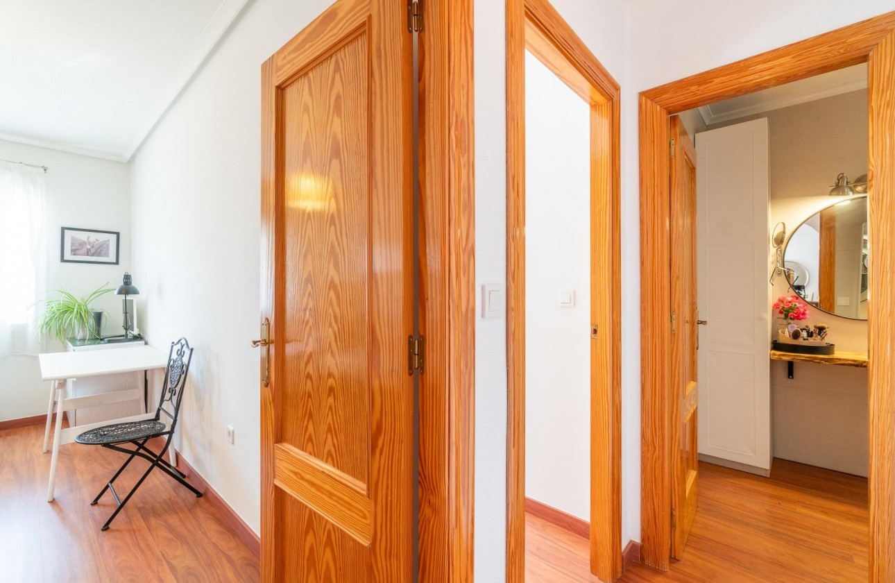 Resale - Apartment / flat - Orihuela Costa - Playa Flamenca