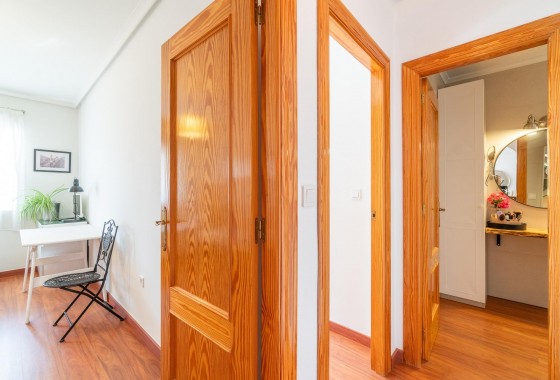 Resale - Apartment / flat - Orihuela Costa - Playa Flamenca