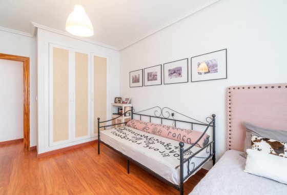 Resale - Apartment / flat - Orihuela Costa - Playa Flamenca