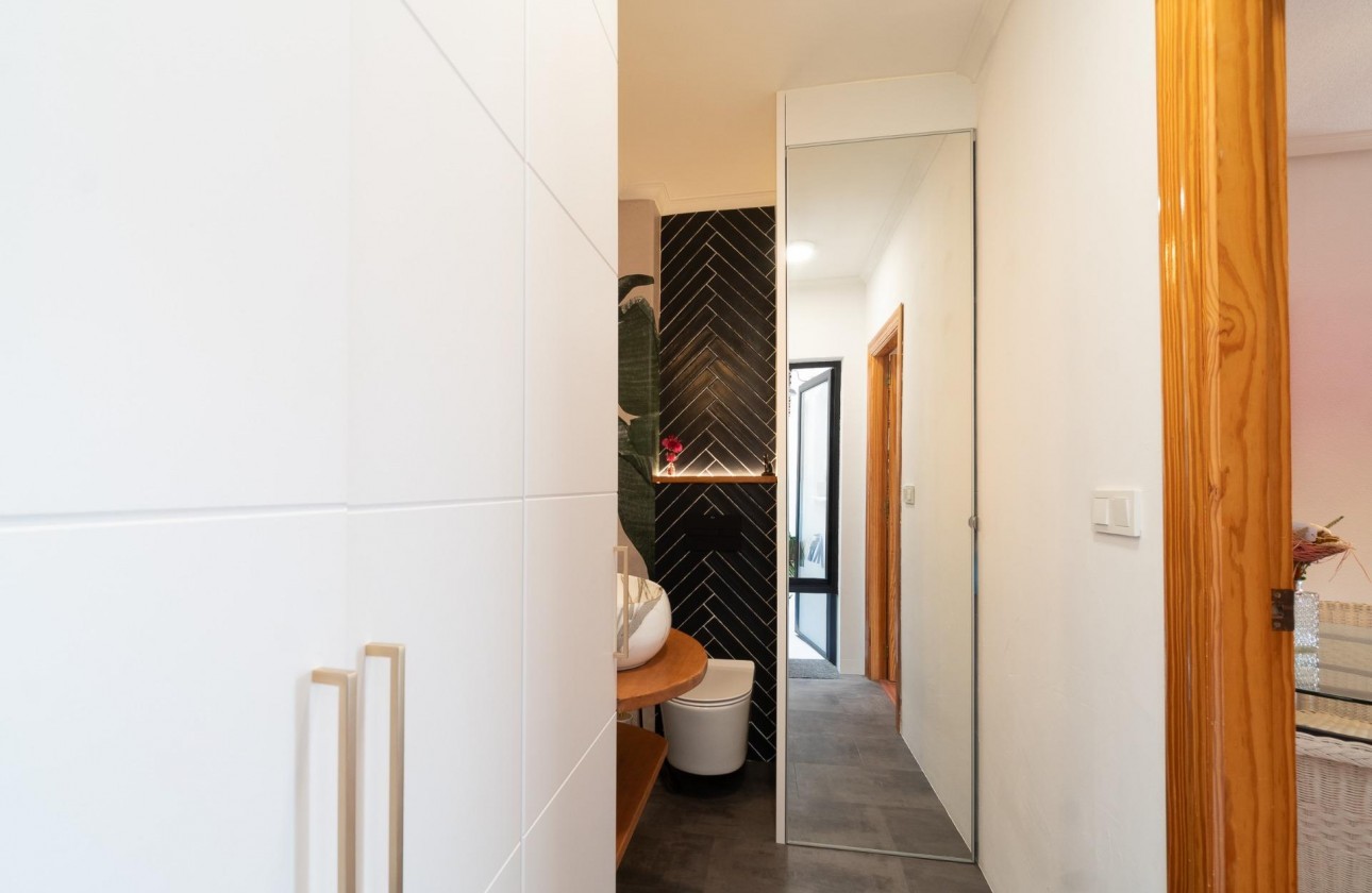 Resale - Apartment / flat - Orihuela Costa - Playa Flamenca