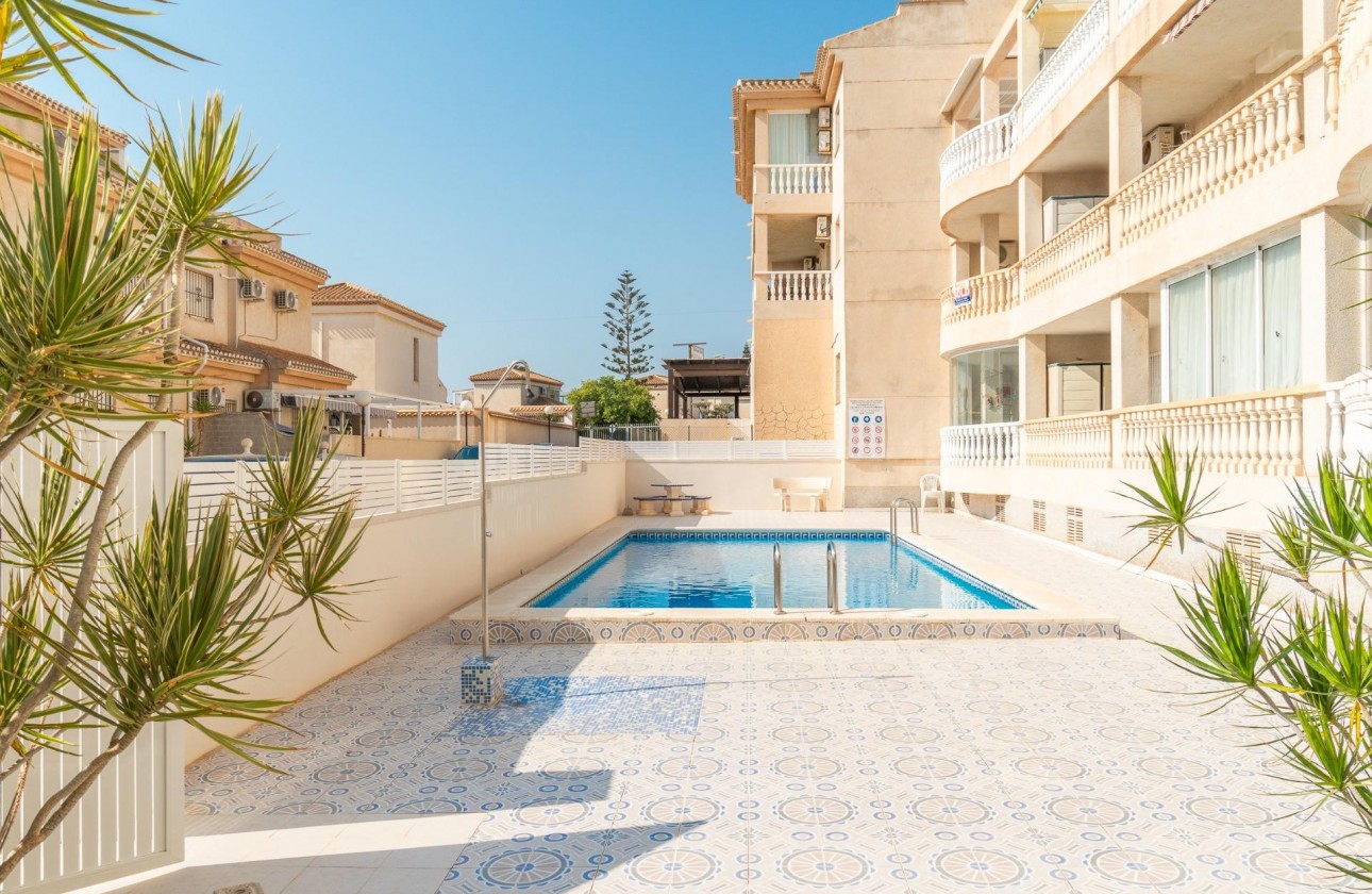 Resale - Apartment / flat - Orihuela Costa - Playa Flamenca