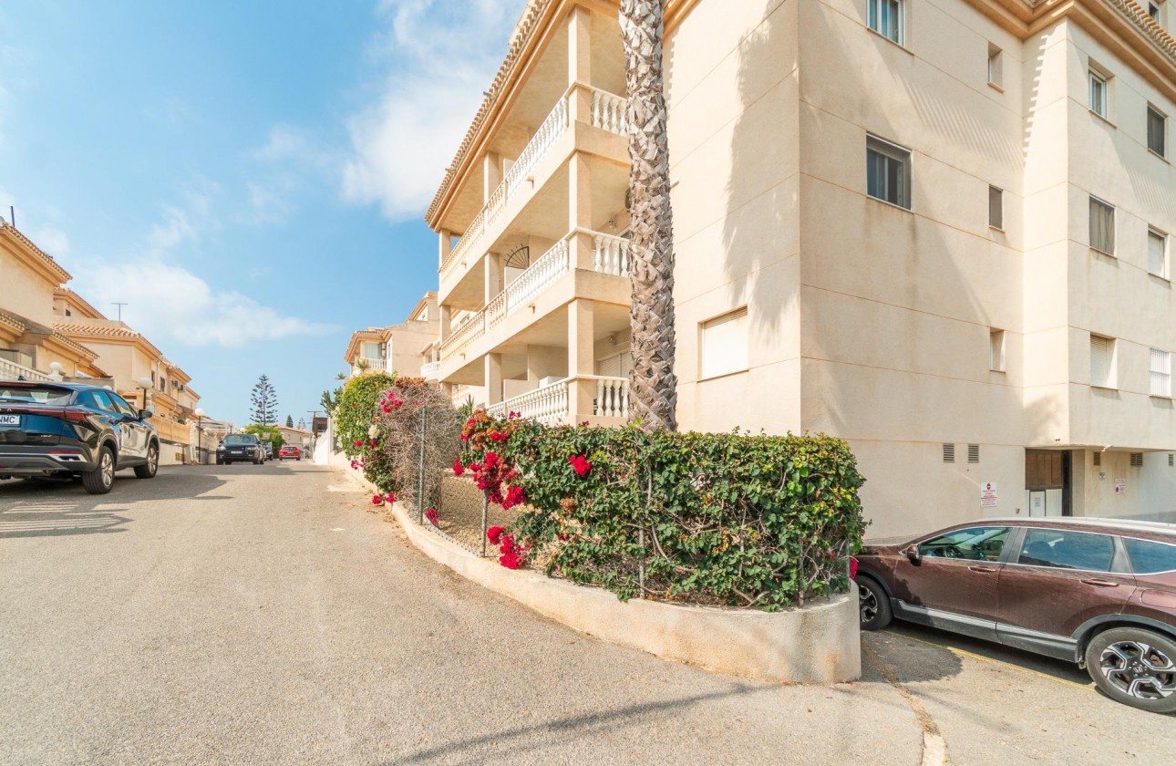 Resale - Apartment / flat - Orihuela Costa - Playa Flamenca
