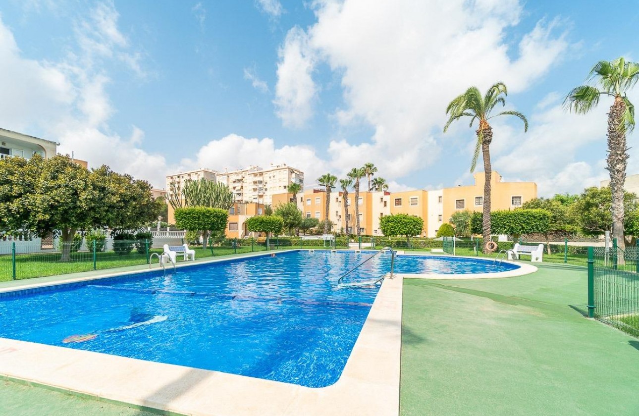 Reventa - Apartamento / piso - Torrevieja - Torreblanca