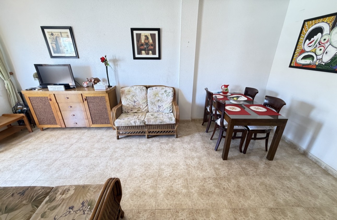 Resale - Apartment / flat - La Zenia