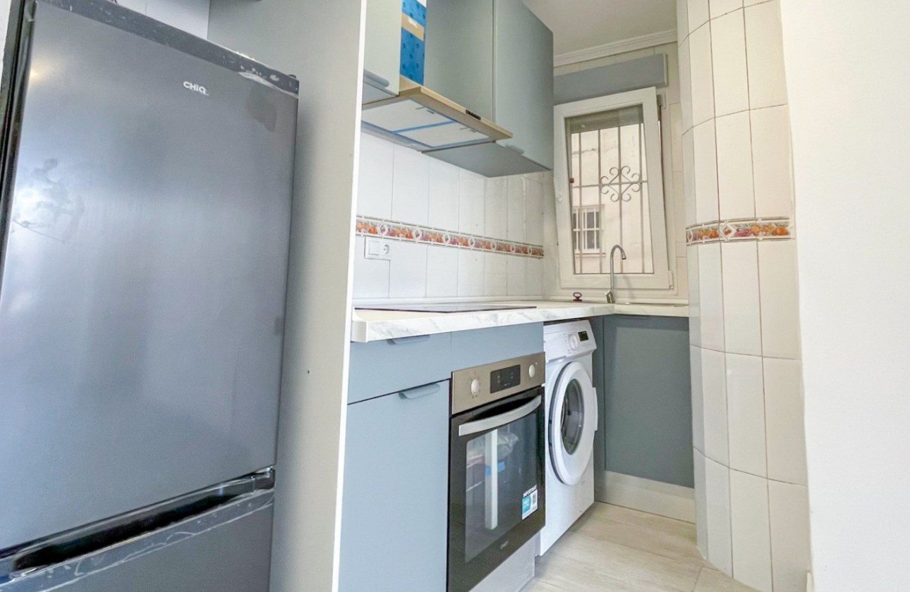 Resale - Apartment / flat - Torrevieja