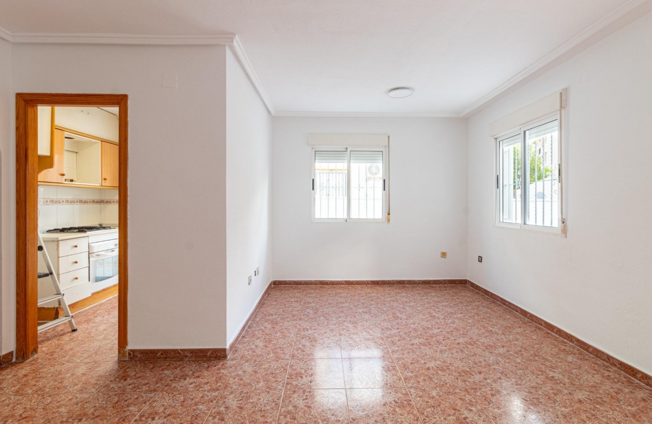 Resale - Villa - Orihuela Costa - La Florida