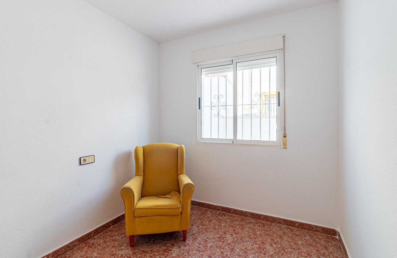 Resale - Villa - Orihuela Costa - La Florida
