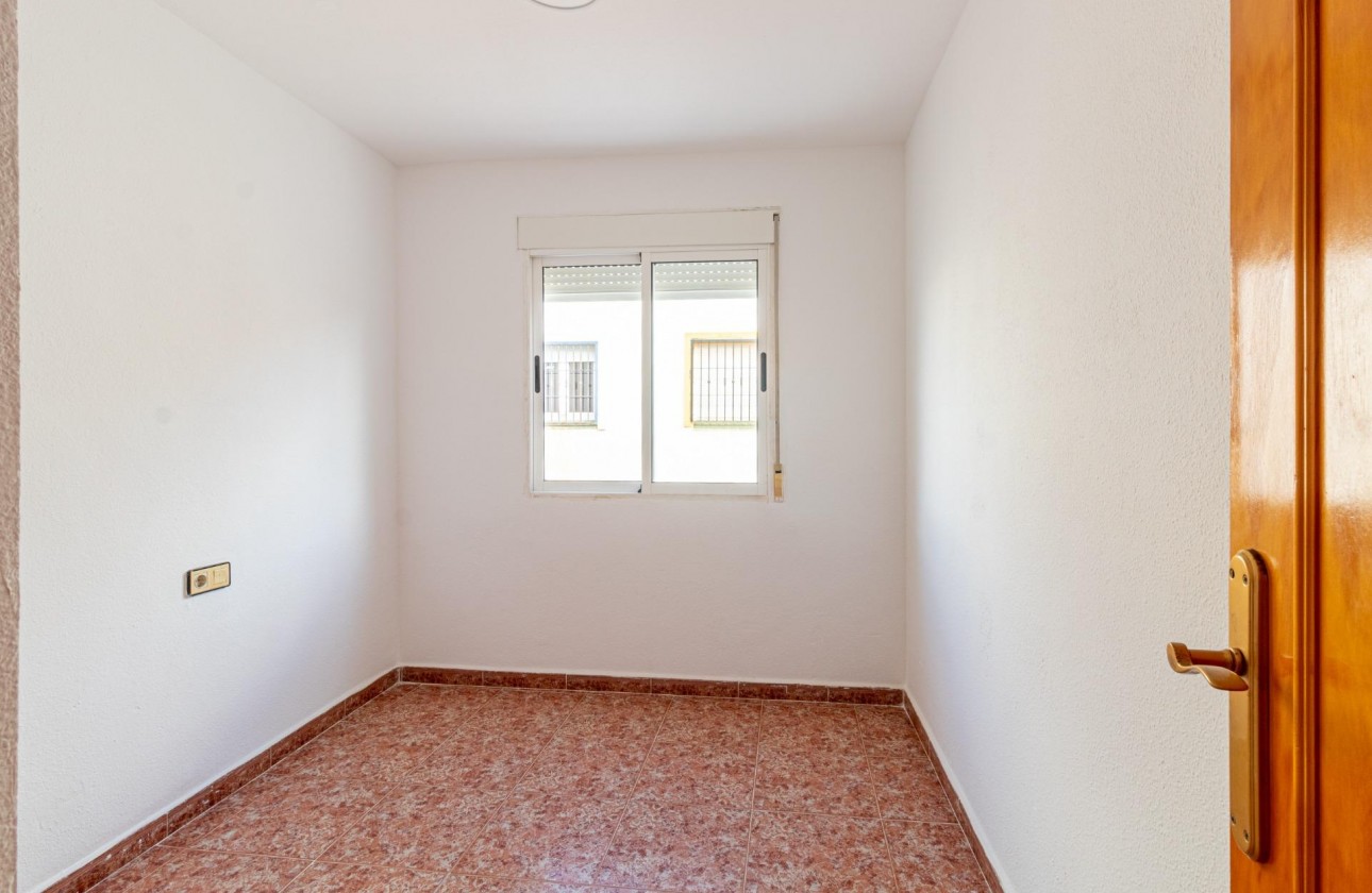 Resale - Villa - Orihuela Costa - La Florida