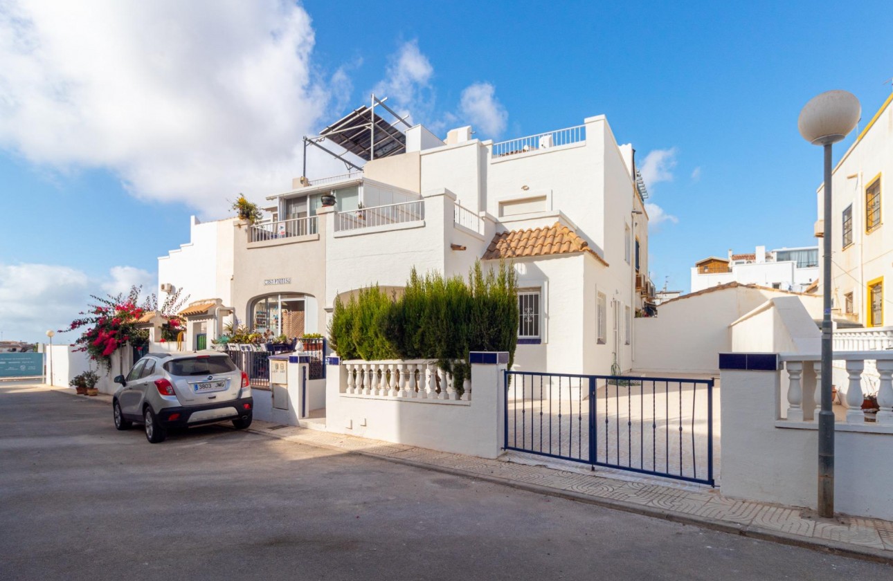 Resale - Villa - Orihuela Costa - La Florida