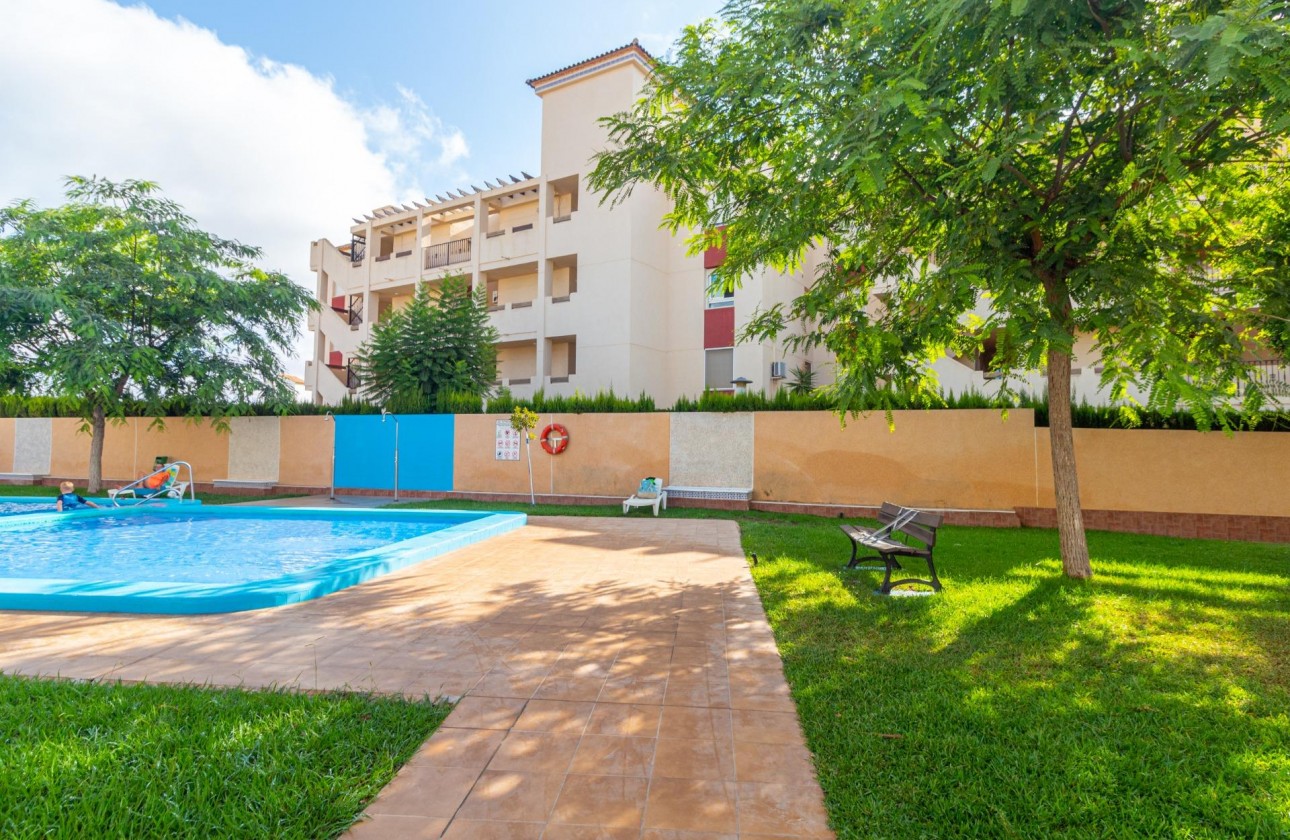 Resale - Villa - Orihuela Costa - La Florida