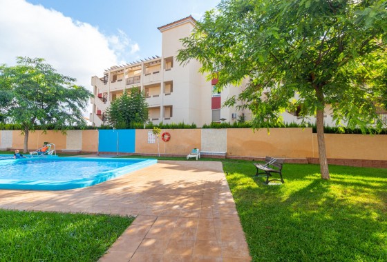 Resale - Villa - Orihuela Costa - La Florida