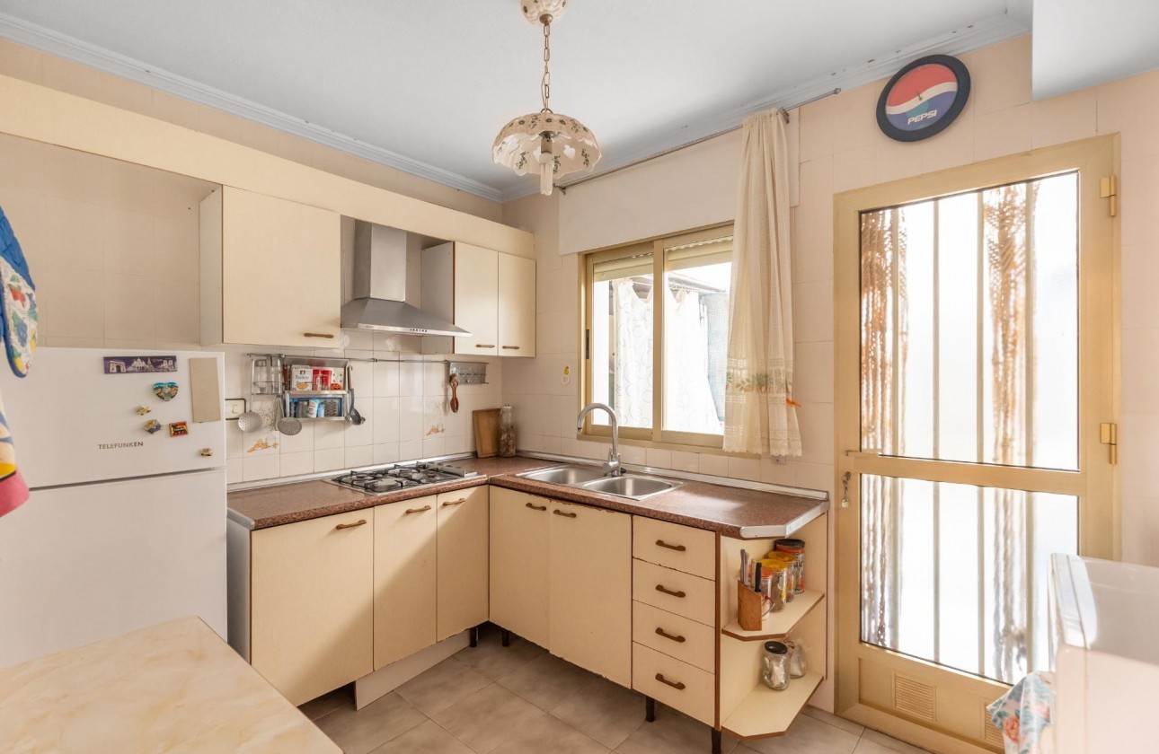 Reventa - Apartamento / piso - Torrevieja - Acequion
