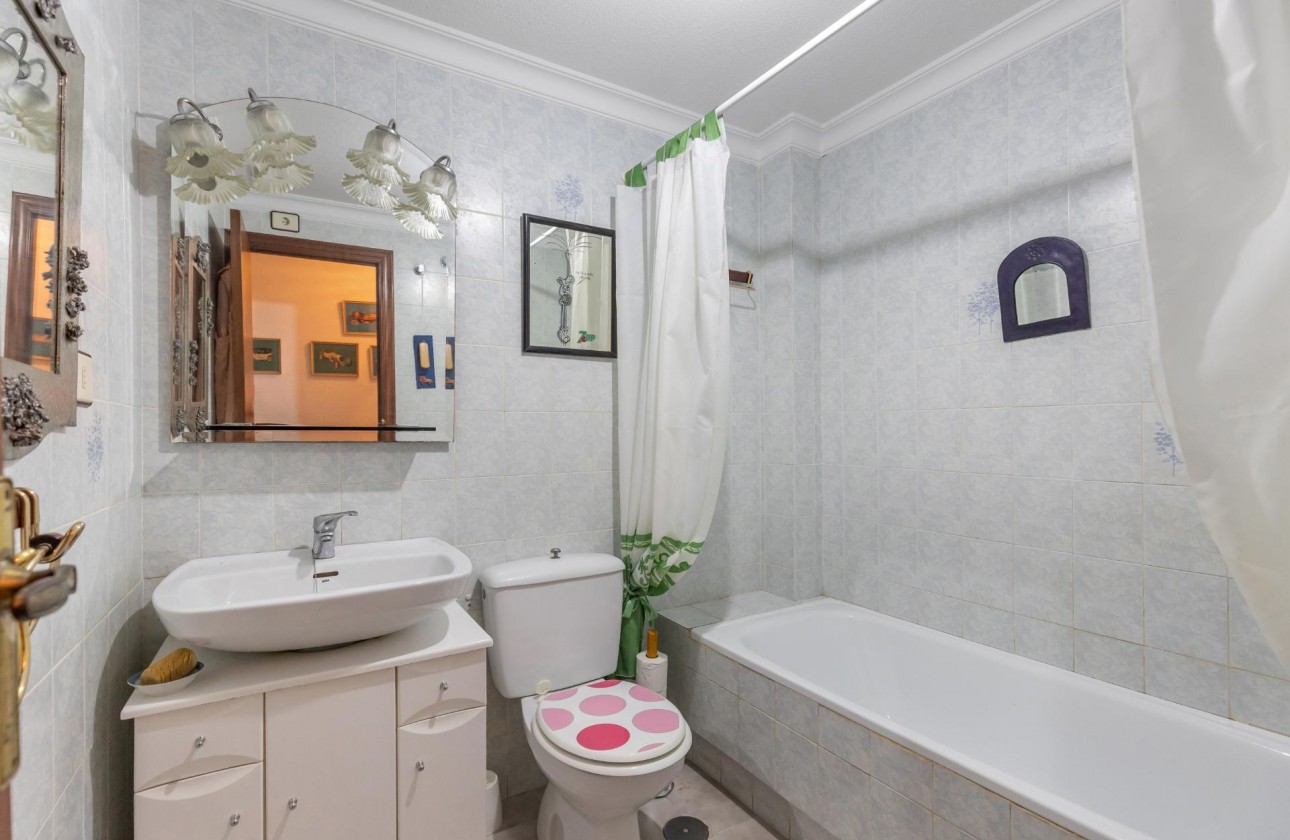 Reventa - Apartamento / piso - Torrevieja - Acequion