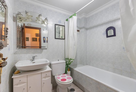 Reventa - Apartamento / piso - Torrevieja - Acequion
