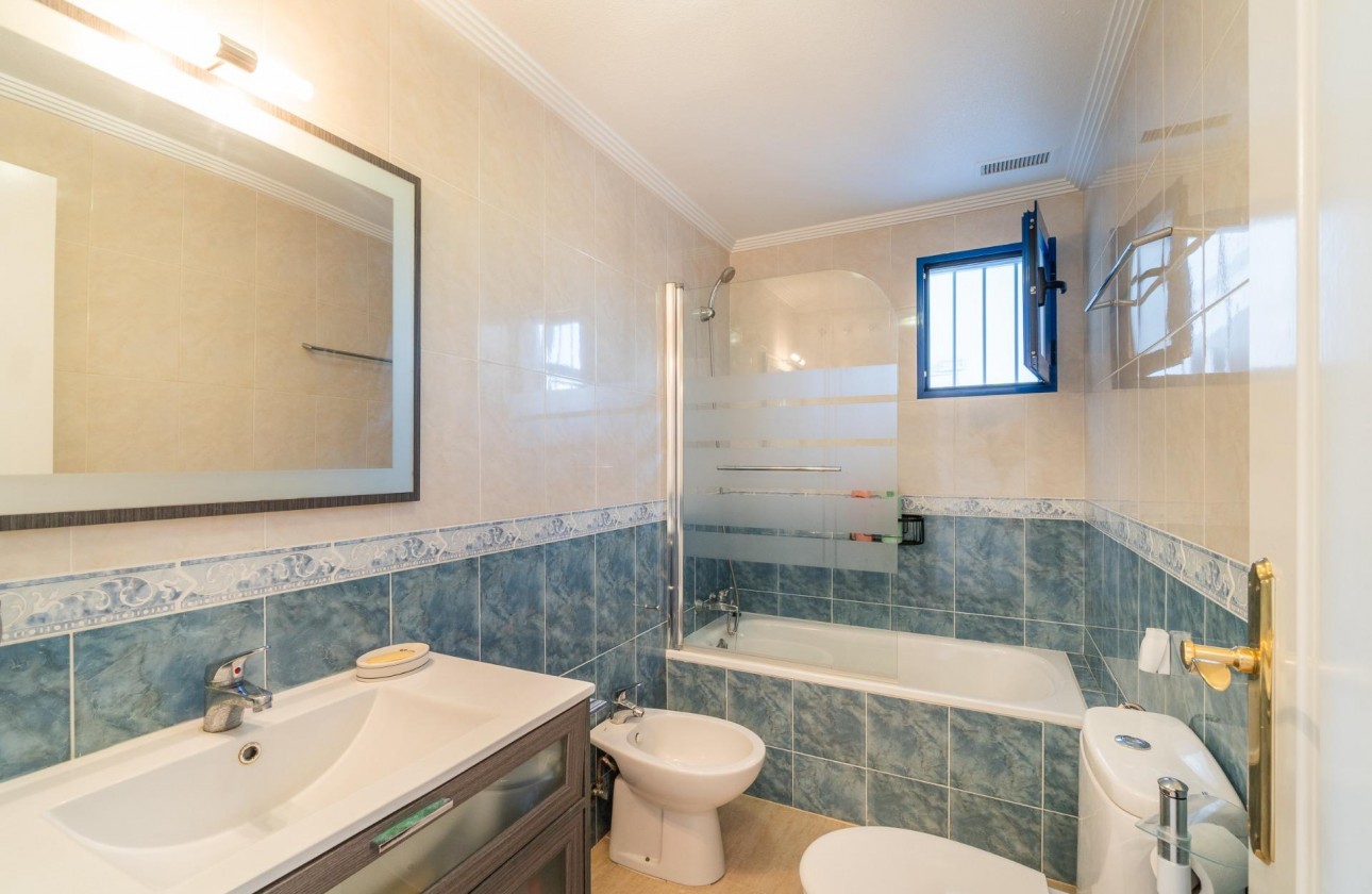 Reventa - Apartamento / piso - Orihuela Costa - Altos de Campoamor