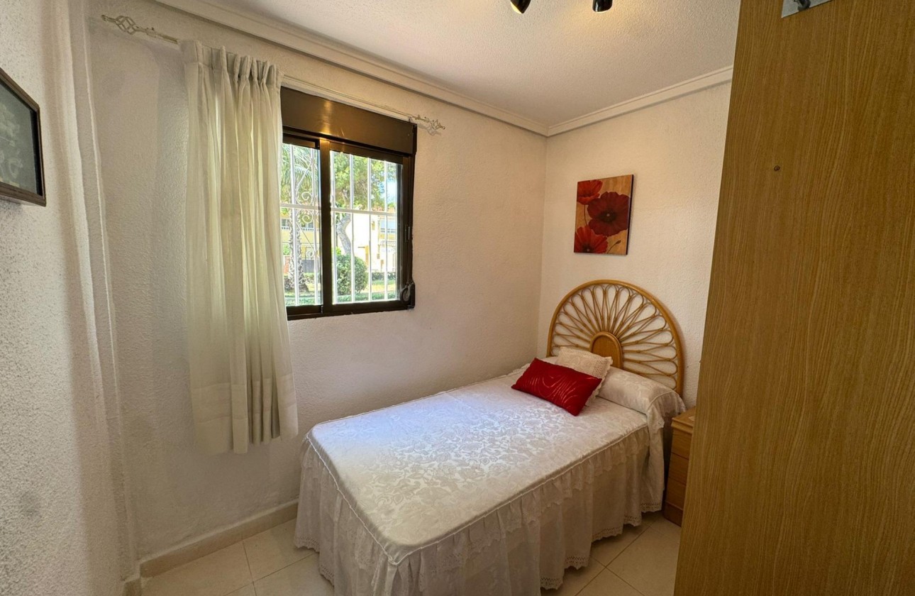 Revente - Bungalow - Torrevieja - Playa de los Naufragos