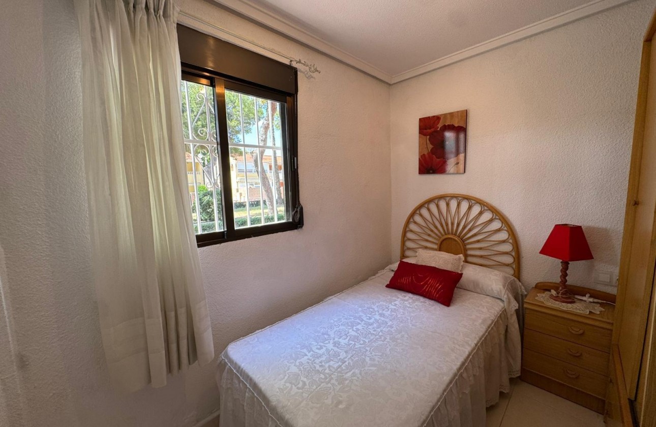 Revente - Bungalow - Torrevieja - Playa de los Naufragos