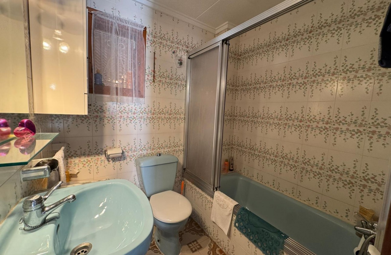 Revente - Bungalow - Torrevieja - Playa de los Naufragos