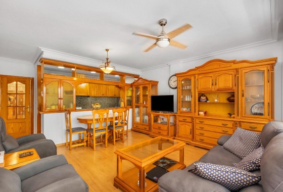 Revente - Appartement - Torrevieja - Paseo maritimo