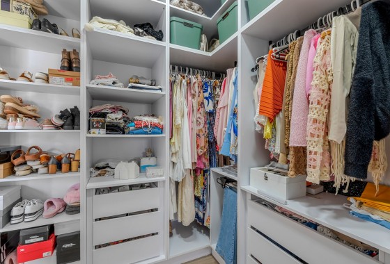 Resale - Villa - Fortuna - Urbanizacion las kalendas
