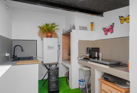 Resale - Villa - Fortuna - Urbanizacion las kalendas