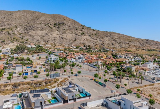 Resale - Villa - Fortuna - Urbanizacion las kalendas