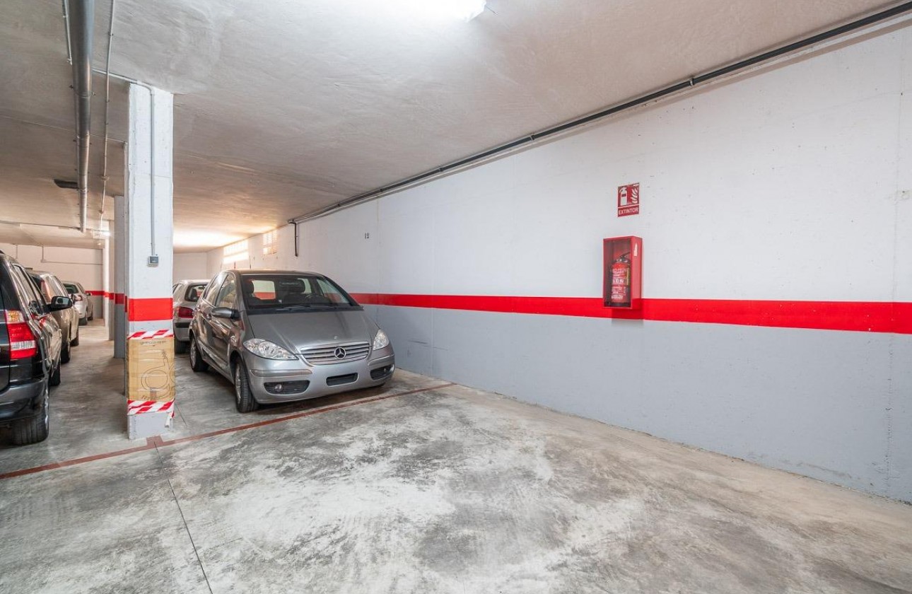 Alquiler a largo plazo - Apartamento / piso - Torrevieja - La Mata