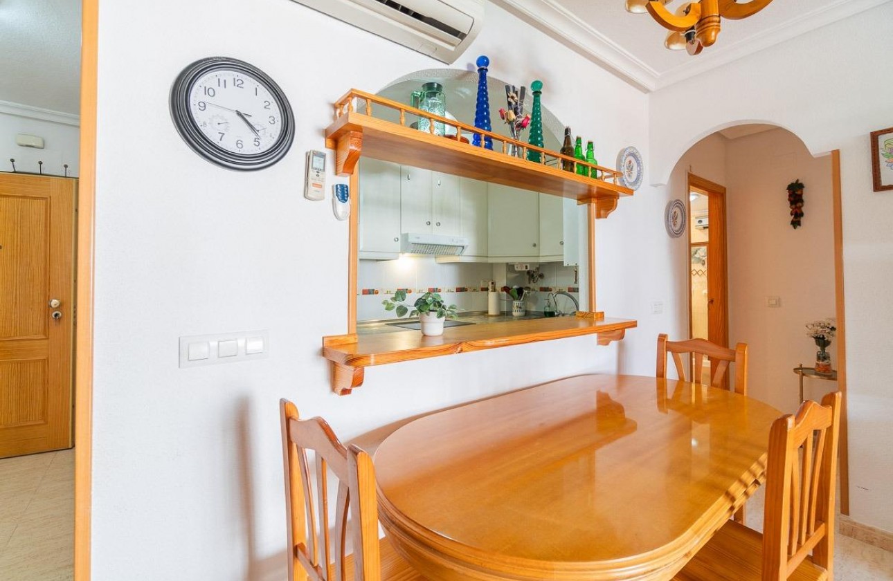 Alquiler a largo plazo - Apartamento / piso - Torrevieja - La Mata