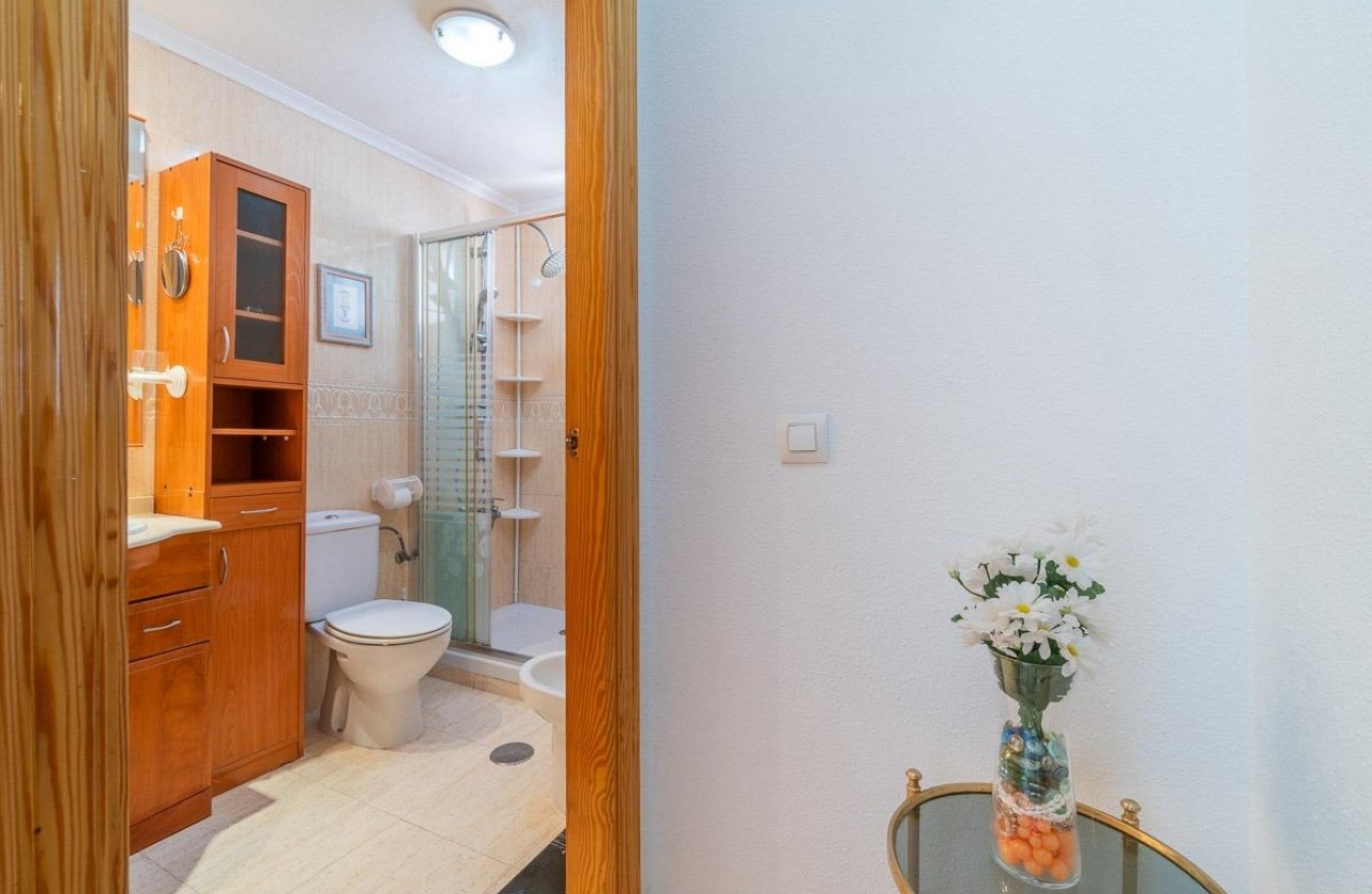 Alquiler a largo plazo - Apartamento / piso - Torrevieja - La Mata