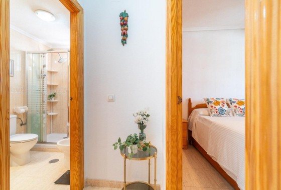 Alquiler a largo plazo - Apartamento / piso - Torrevieja - La Mata