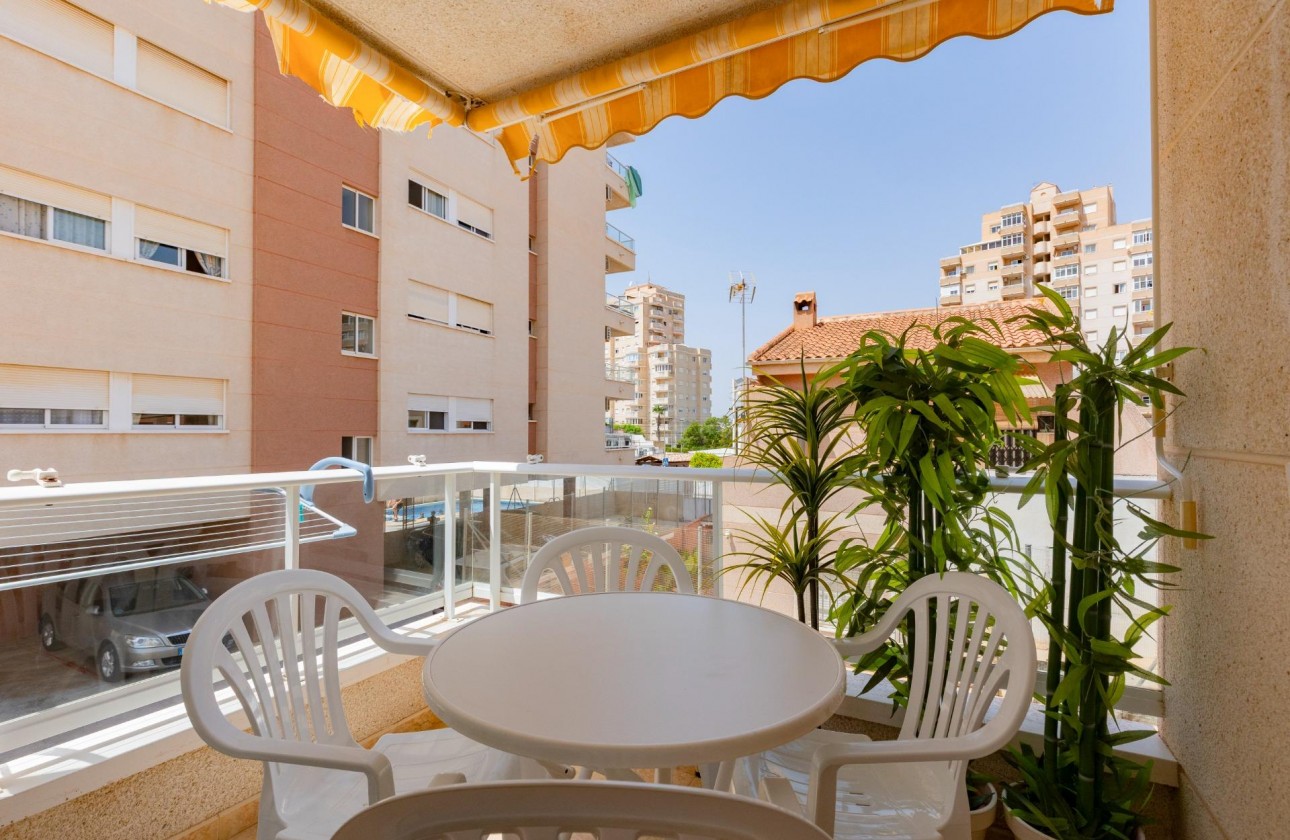 Resale - Apartment / flat - Torrevieja - Nueva Torrevieja