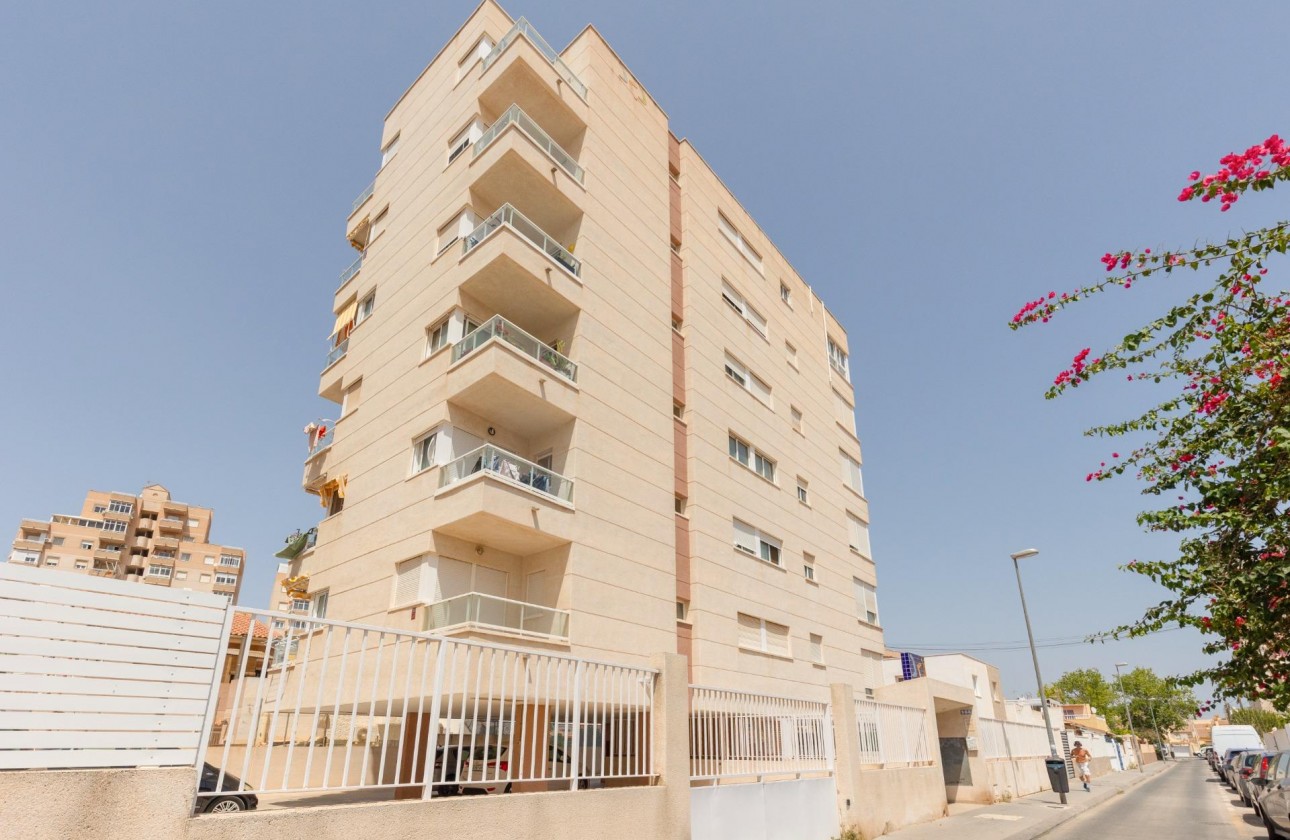 Resale - Apartment / flat - Torrevieja - Nueva Torrevieja