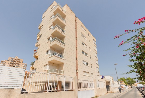 Resale - Apartment / flat - Torrevieja - Nueva Torrevieja