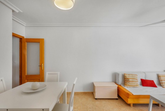 Resale - Apartment / flat - Torrevieja - Nueva Torrevieja