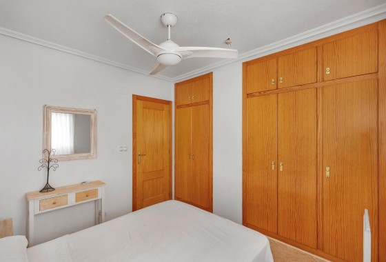 Resale - Apartment / flat - Torrevieja - Nueva Torrevieja
