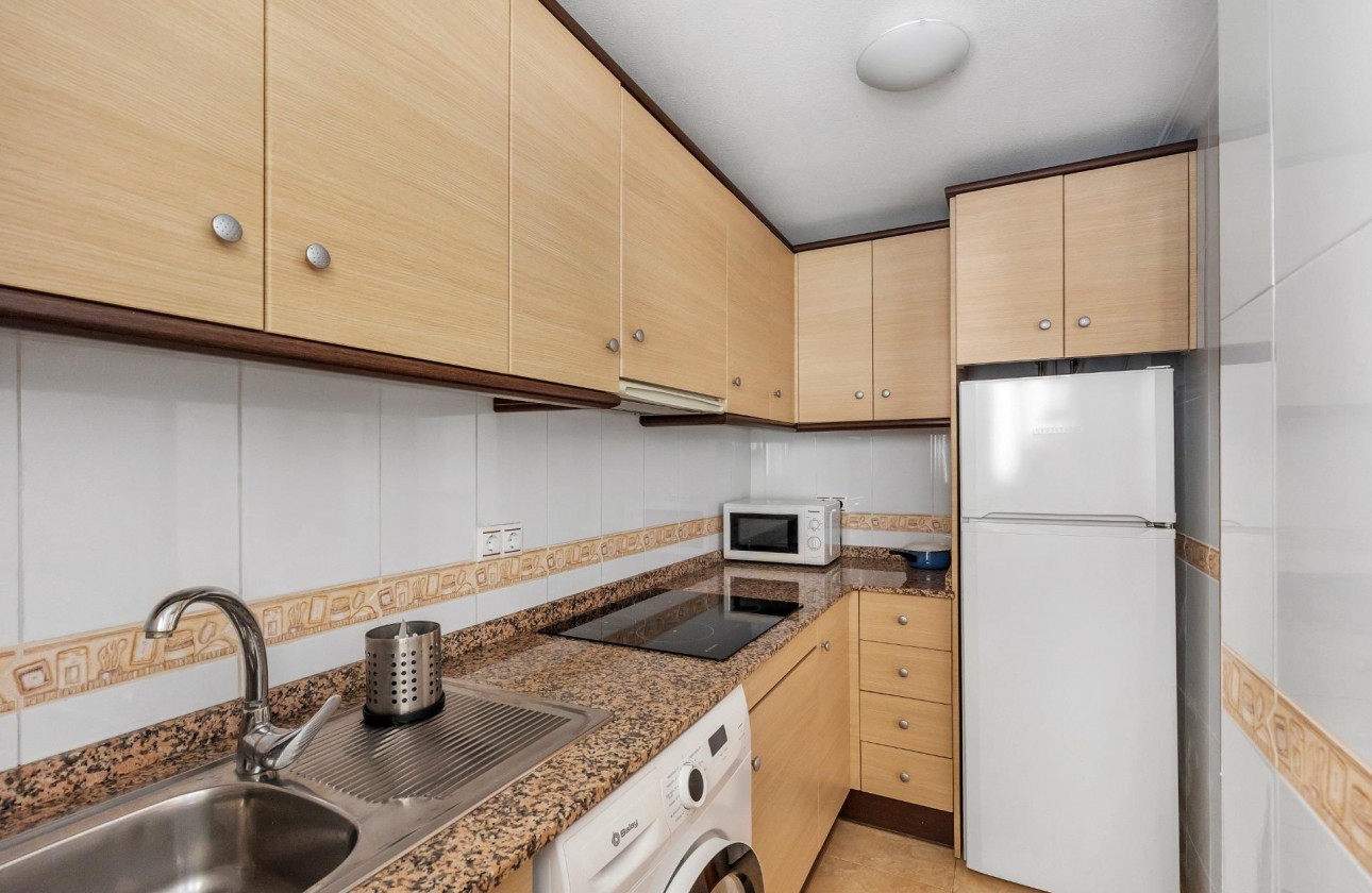Resale - Apartment / flat - Torrevieja - Nueva Torrevieja