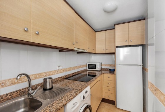 Resale - Apartment / flat - Torrevieja - Nueva Torrevieja