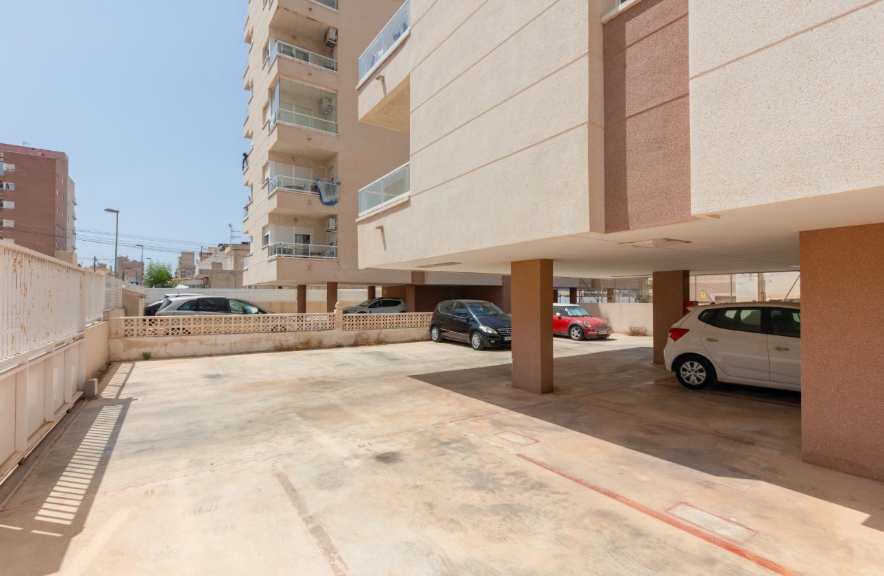 Resale - Apartment / flat - Torrevieja - Nueva Torrevieja