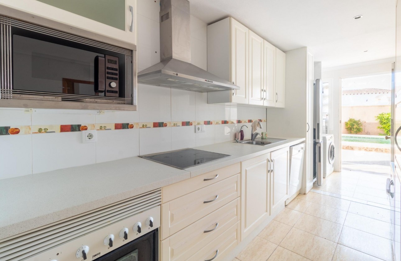 Revente - Bungalow - Orihuela Costa - Punta Prima