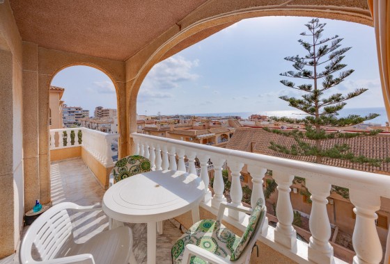 Resale - Apartment / flat - Torrevieja - Torre del moro