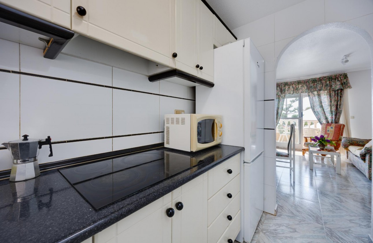 Resale - Apartment / flat - Torrevieja - Torre del moro