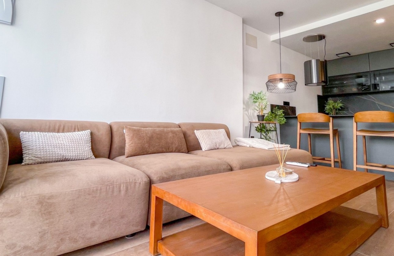 Revente - Villa - Torrevieja - Nueva Torrevieja - Aguas Nuevas