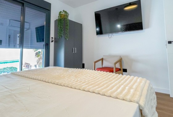 Revente - Villa - Torrevieja - Nueva Torrevieja - Aguas Nuevas