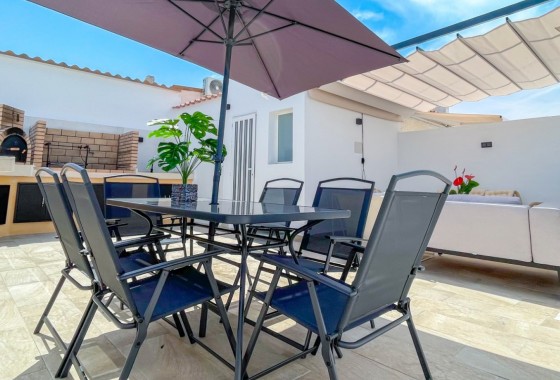 Revente - Villa - Torrevieja - Nueva Torrevieja - Aguas Nuevas