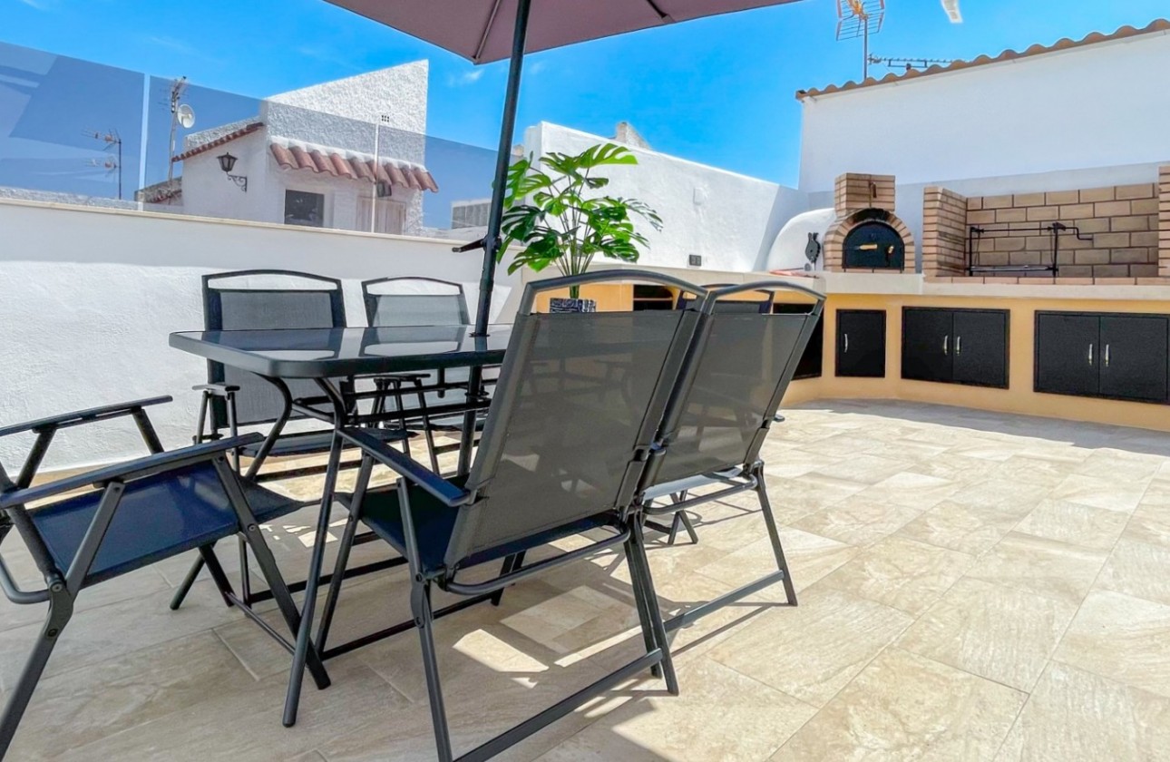 Revente - Villa - Torrevieja - Nueva Torrevieja - Aguas Nuevas
